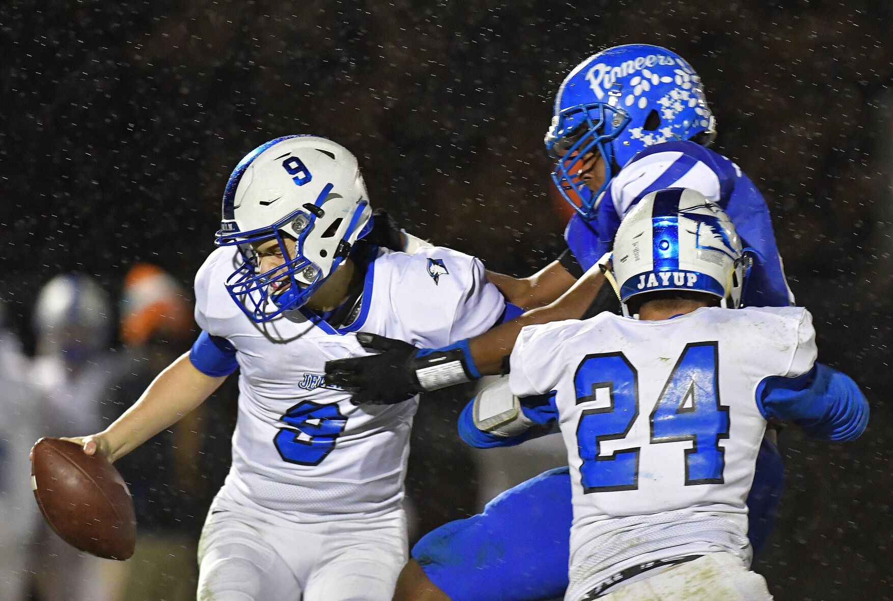 Duchesne vs Jefferson in a Class 2 state quarterfinal football game